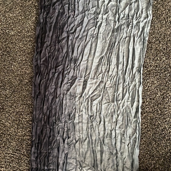 Scarf - Picture 2 of 3